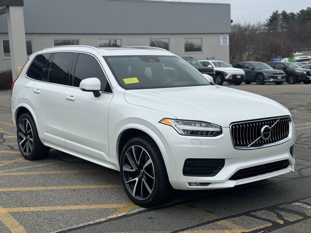 Used 2022 Volvo XC90 T6 Momentum w/ Advanced Package image 8