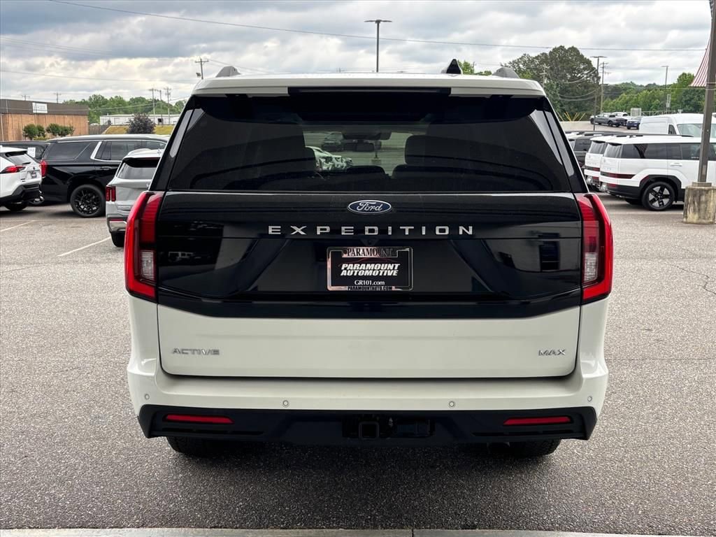 Used 2025 Ford Expedition Max Active AWD/4WD image 25
