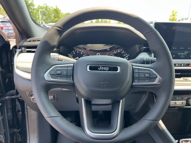 Used 2024 Jeep Compass Limited w/ Sun and Sound Group AWD/4WD image 13