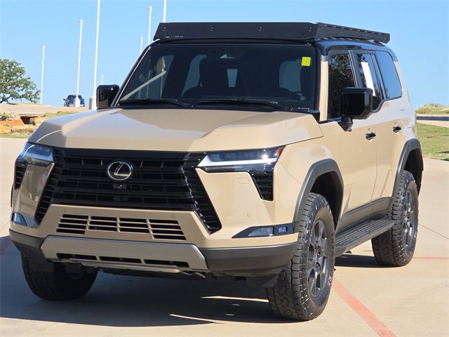 Used 2025 Lexus GX 550 image 3