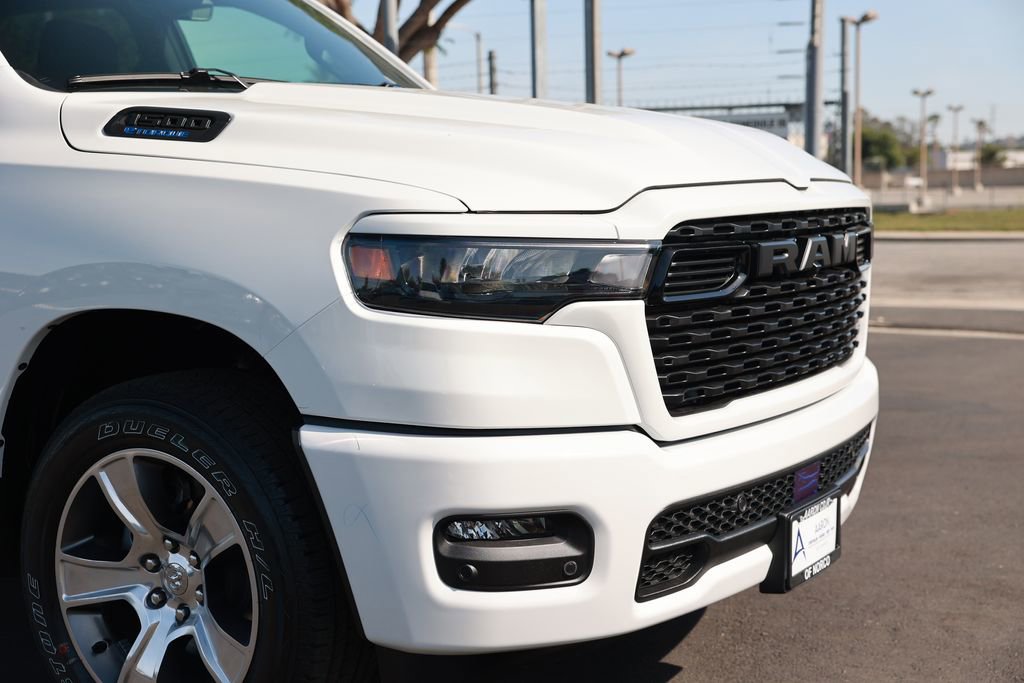 New 2026 RAM 1500 Express image 7