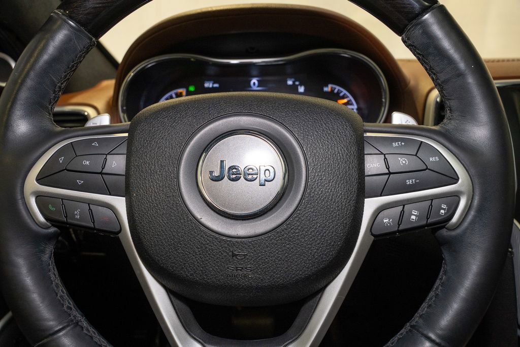 Used 2018 Jeep Grand Cherokee Summit w/ Platinum Series Group image 22