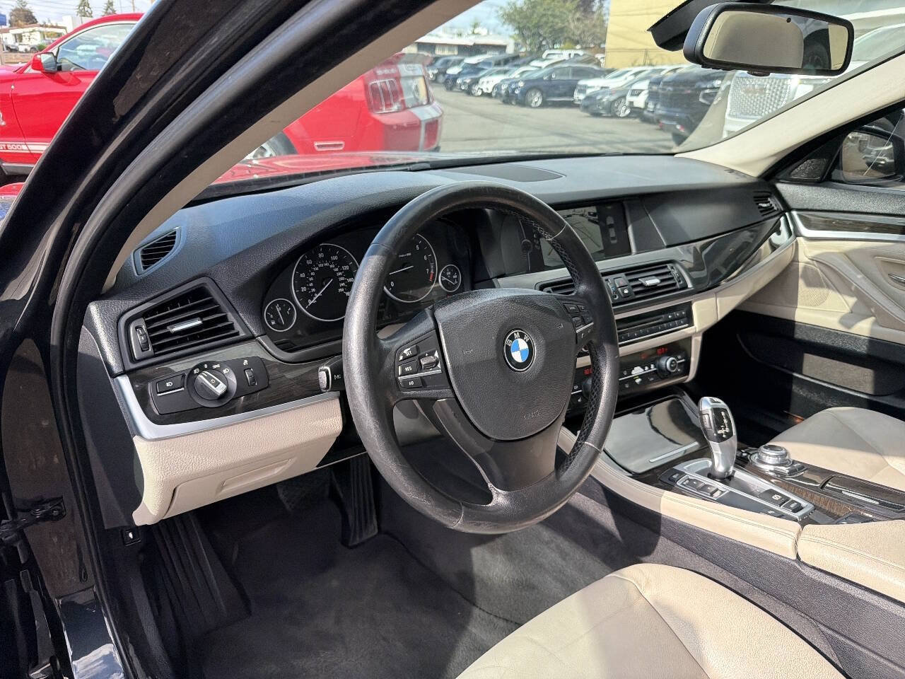 Used 2012 BMW 528i Sedan RWD image 32
