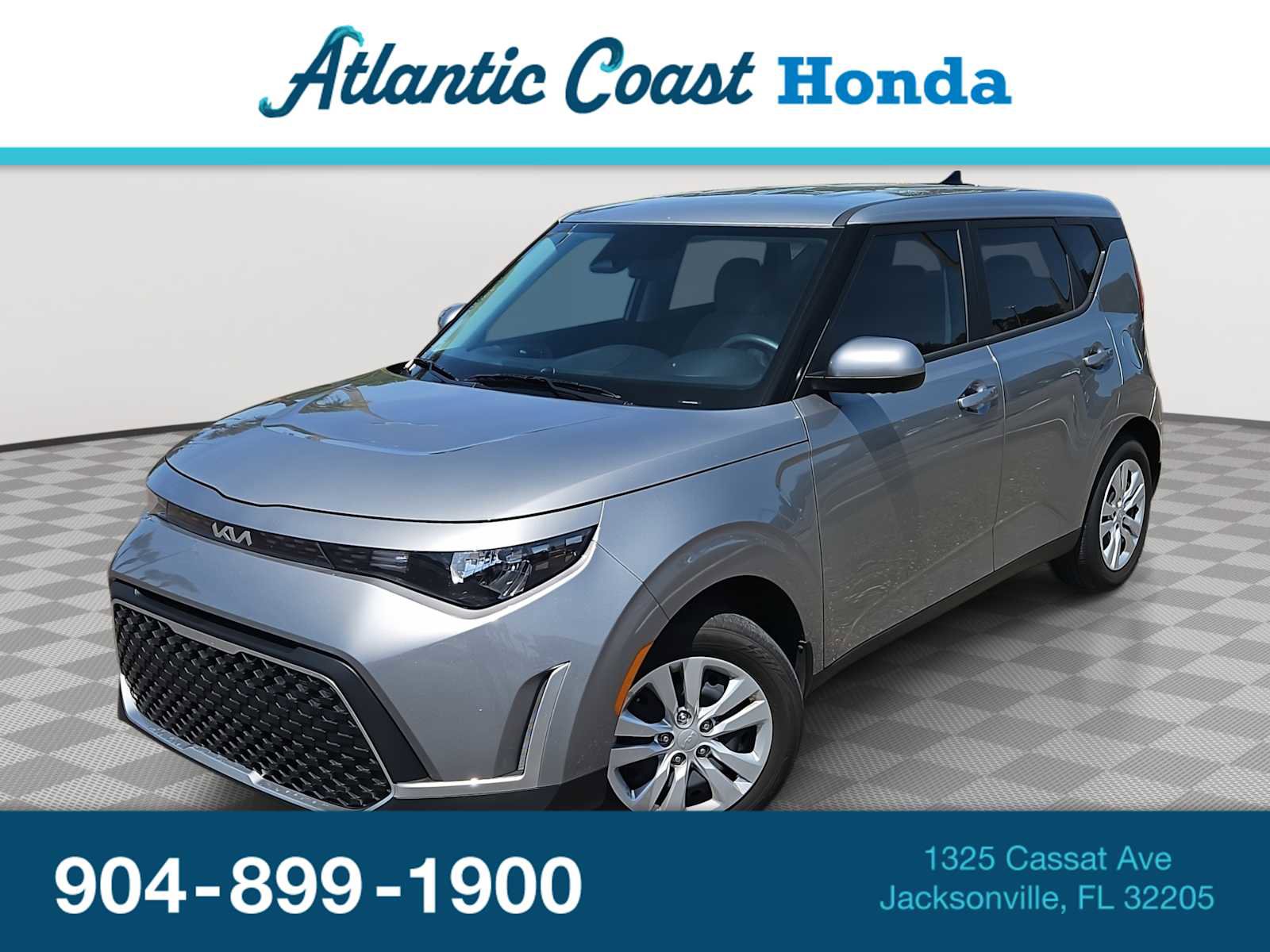 Used 2023 Kia Soul LX image 1