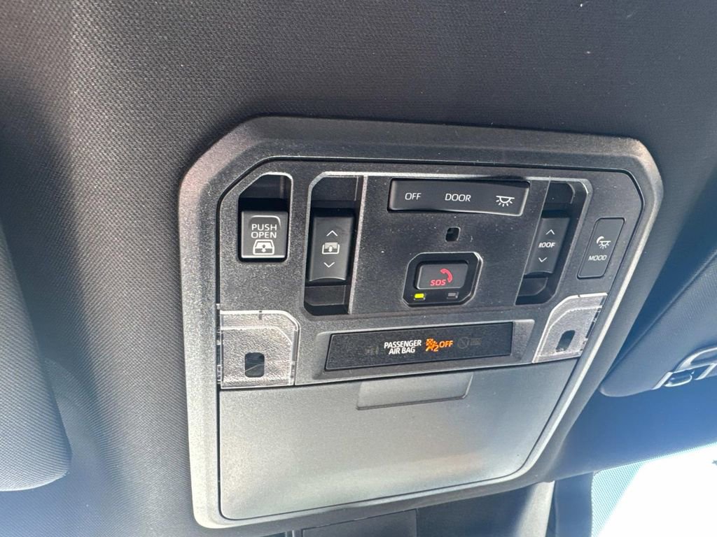 New 2025 Toyota Tundra Platinum w/ TRD Off-Road Package image 25