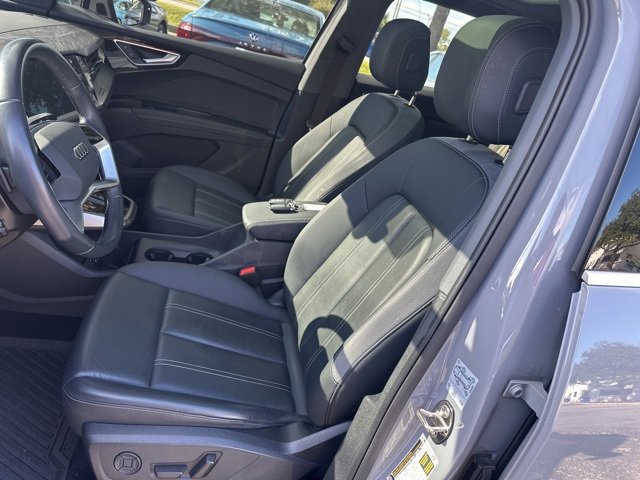 Used 2023 Audi Q4 e-tron Premium Plus image 17