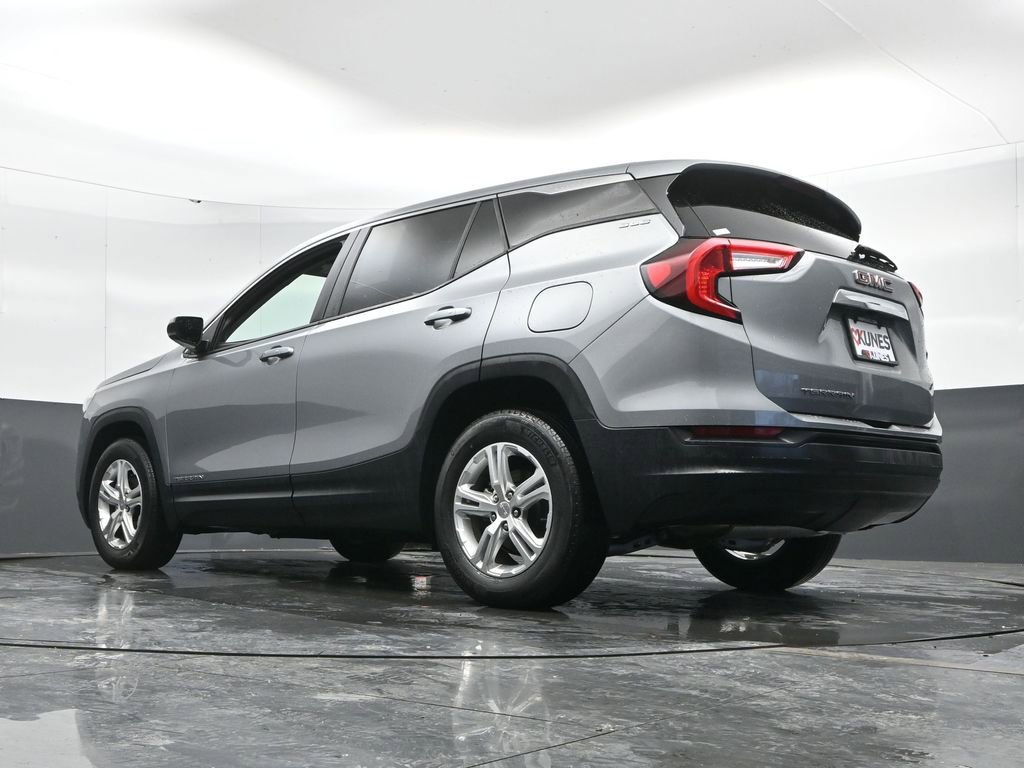 Used 2024 GMC Terrain SLE image 51