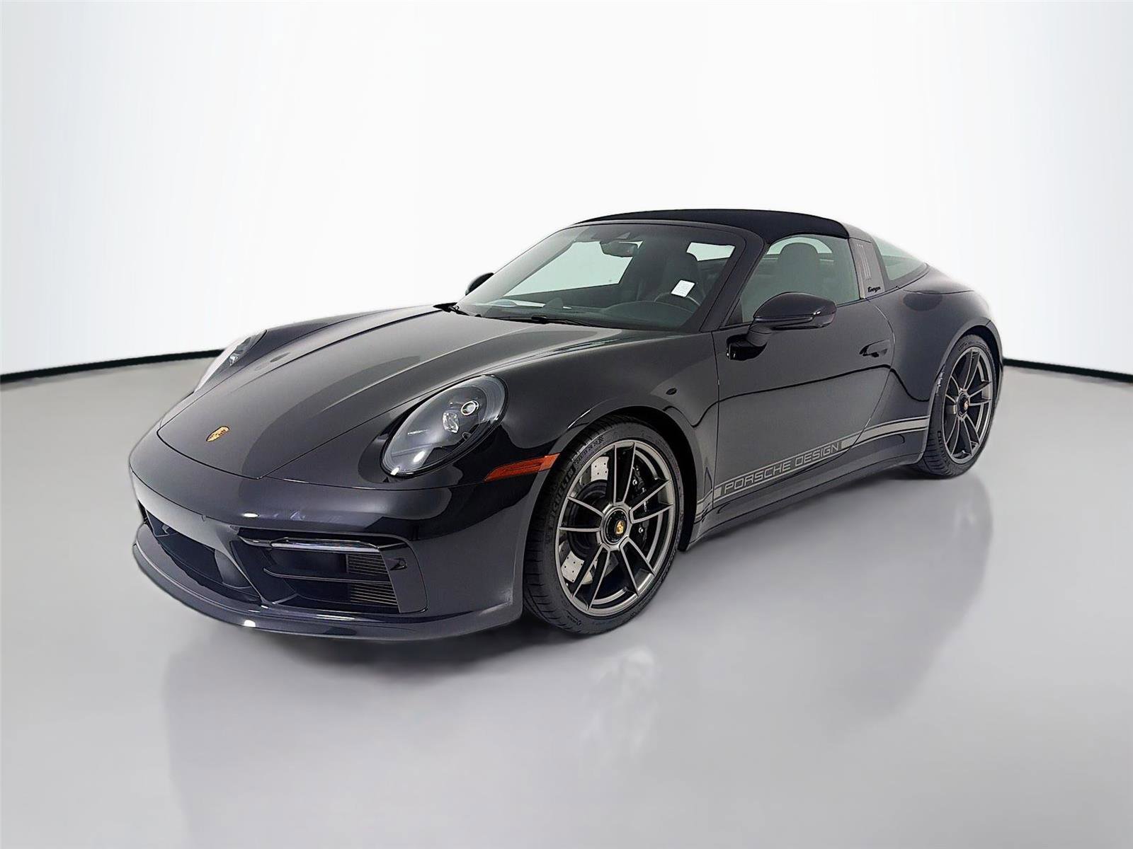 Certified 2023 Porsche 911 50th Anniversary Edition AWD/4WD image 1