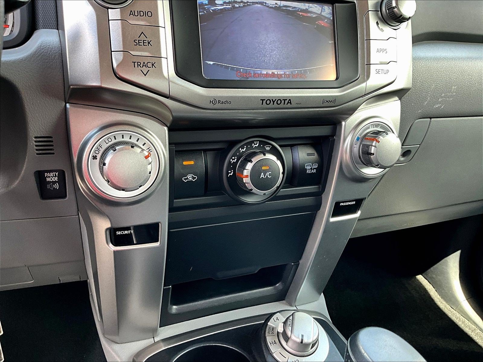 Used 2013 Toyota 4Runner SR5 AWD/4WD image 15