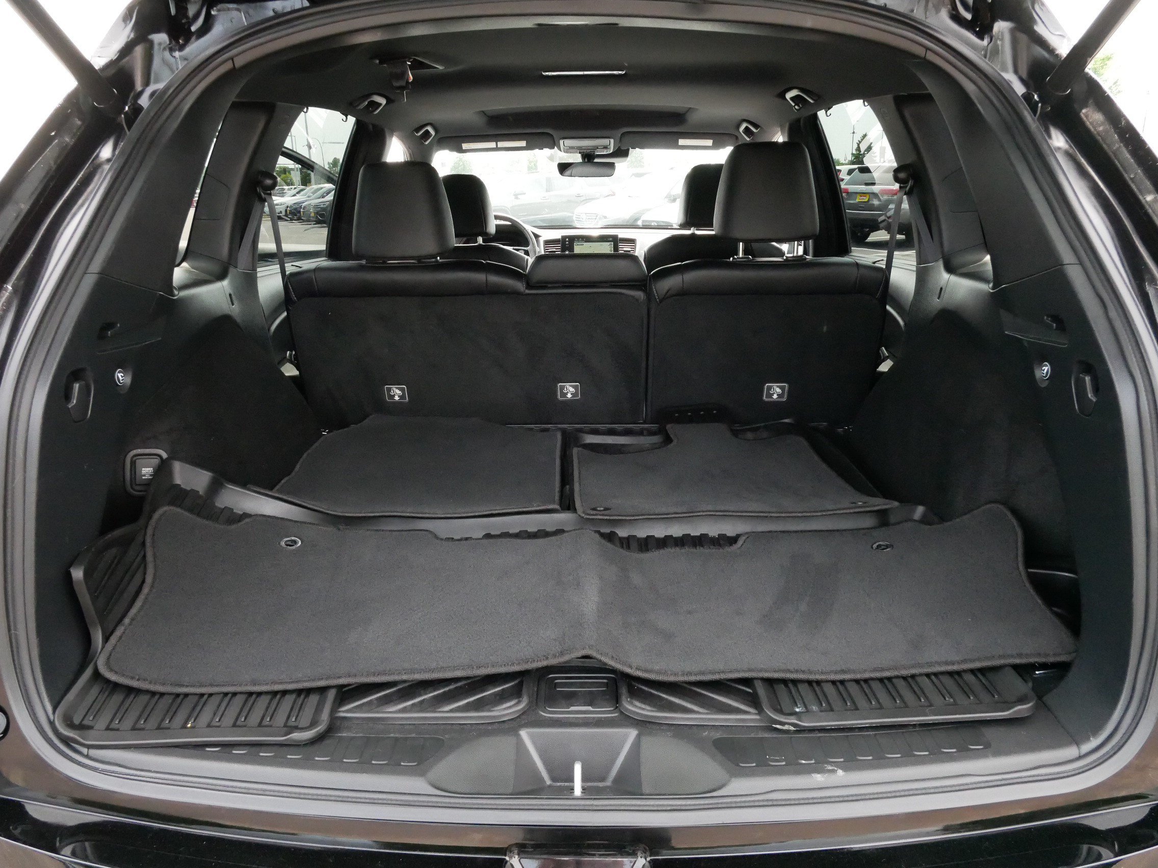 Used 2023 Honda Passport Elite image 18