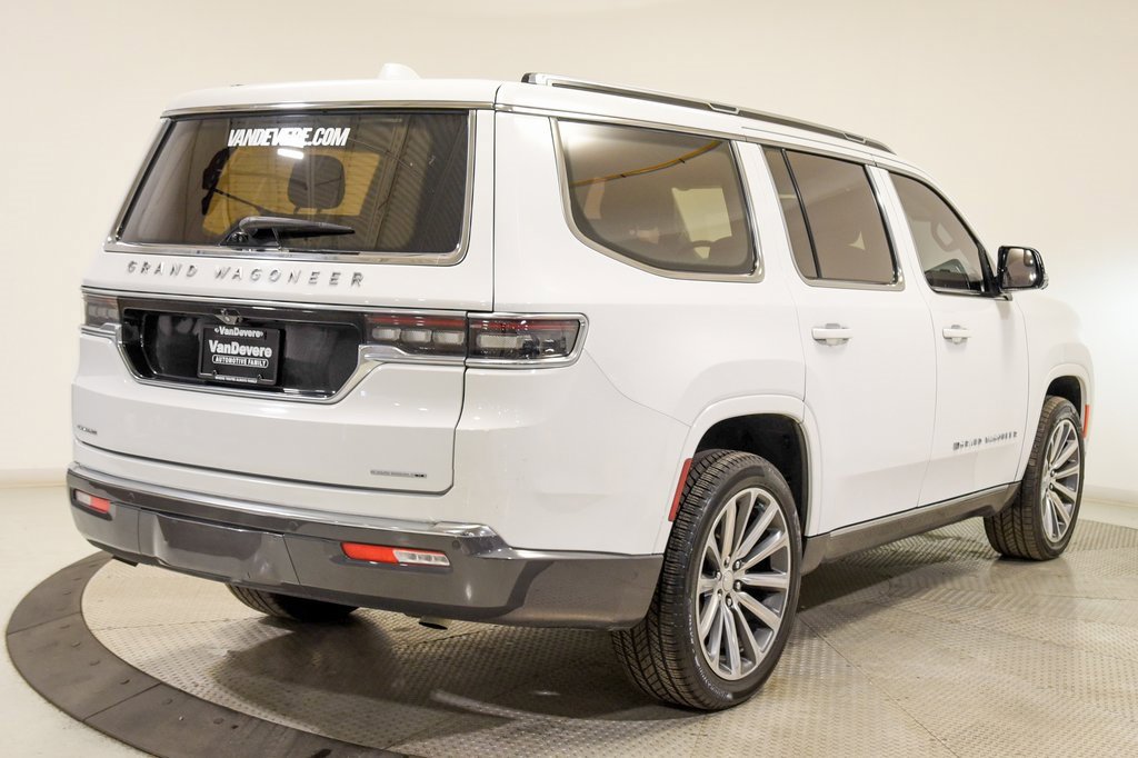 Used 2022 Jeep Grand Wagoneer Series II w/ Premium Group II image 9