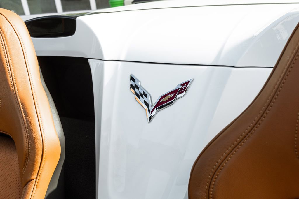 Used 2018 Chevrolet Corvette Stingray Convertible RWD image 26