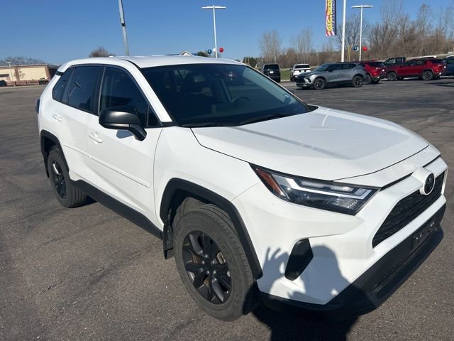 Used 2024 Toyota RAV4 LE image 3
