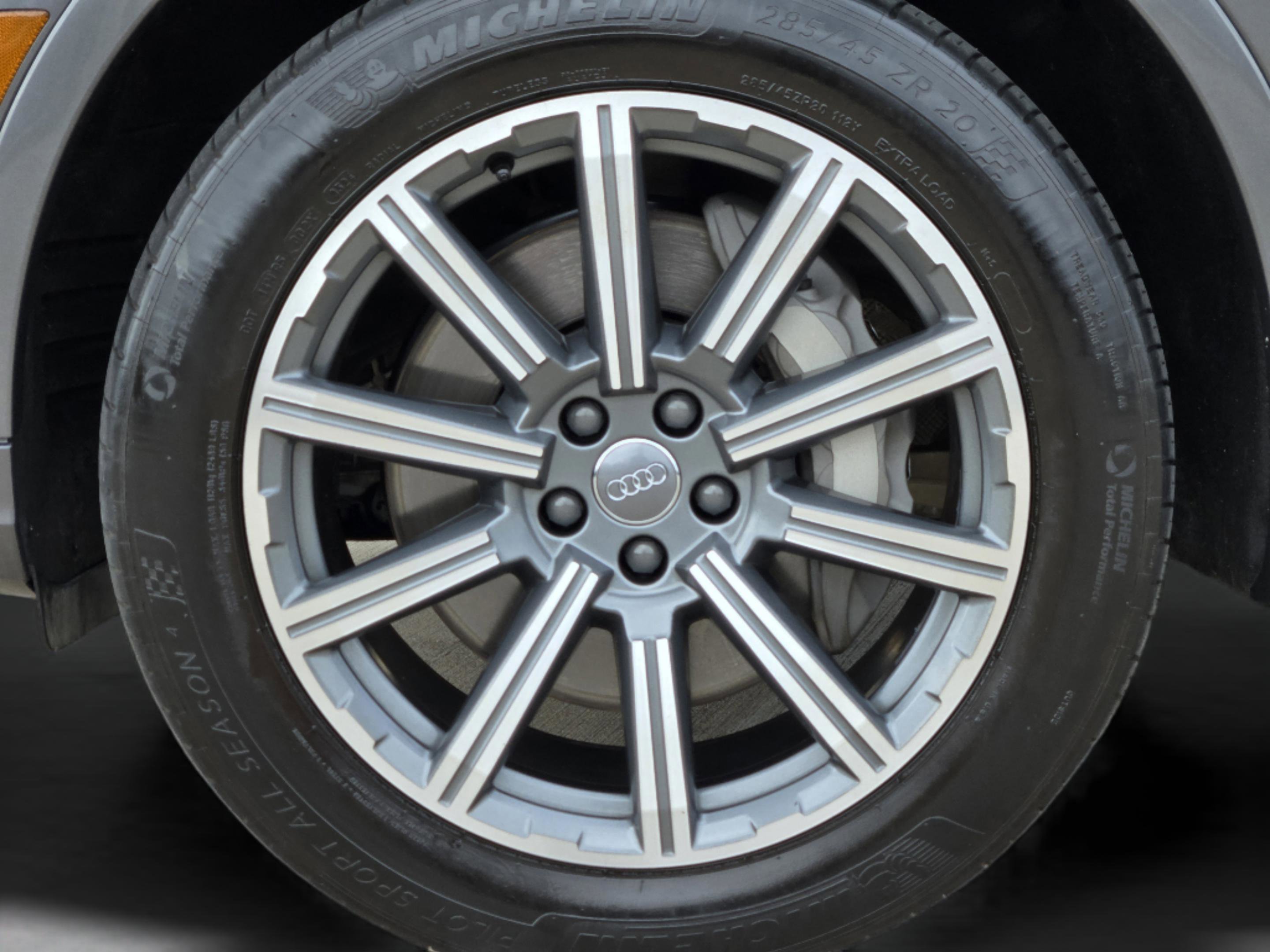 Used 2019 Audi Q7 2.0T Premium Plus w/ Premium Plus Package image 16