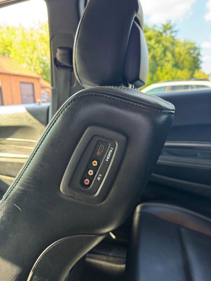 Used 2018 Dodge Durango Citadel w/ Technology Group AWD/4WD image 19