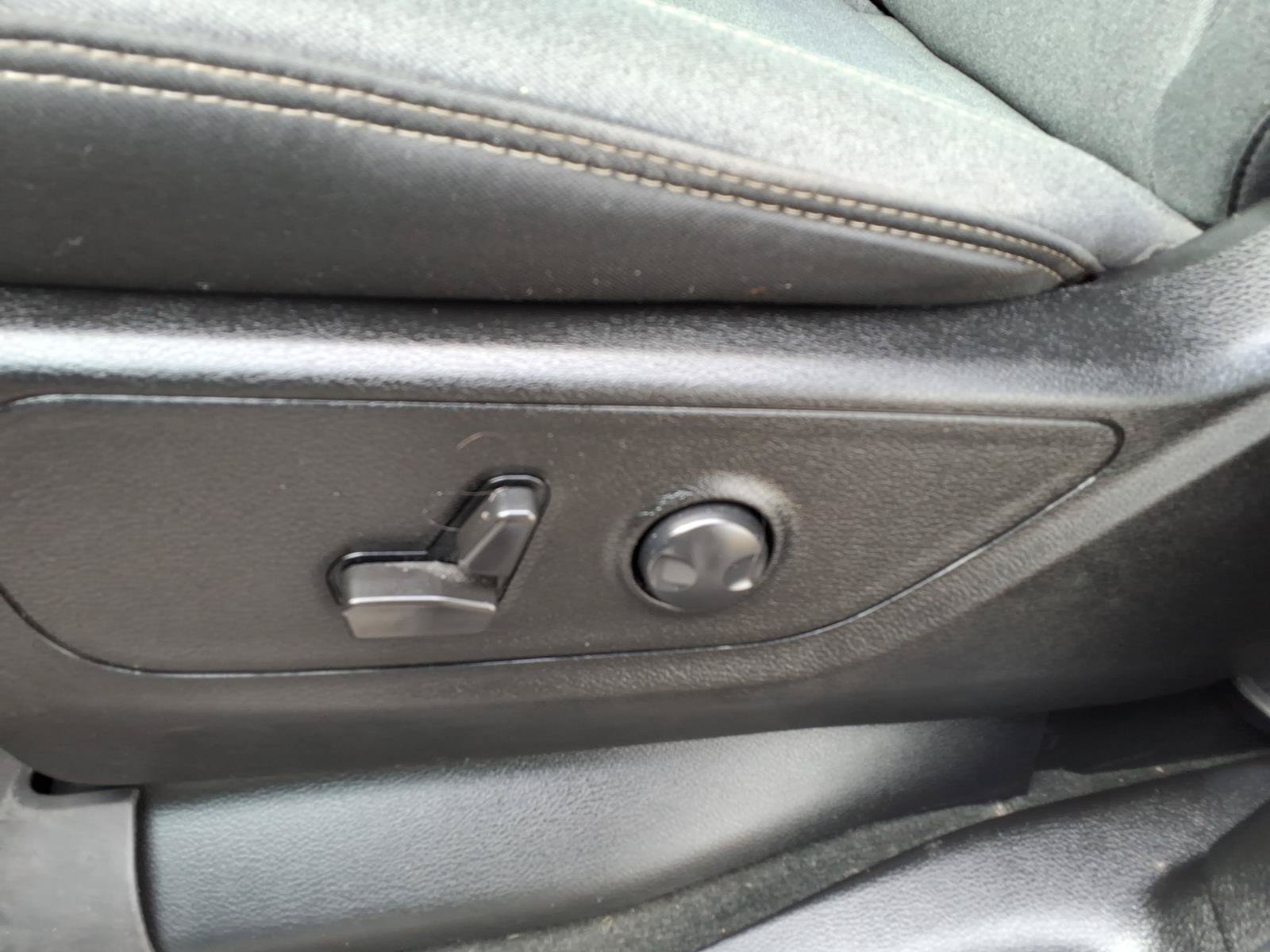 Used 2022 RAM 1500 Big Horn AWD/4WD image 21