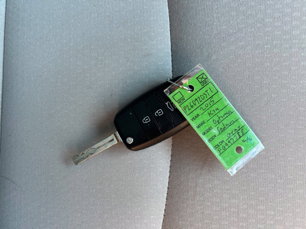 Used 2015 Kia Optima LX FWD image 33
