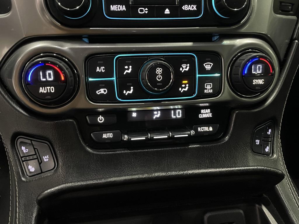 Used 2015 Chevrolet Tahoe LTZ AWD/4WD image 14