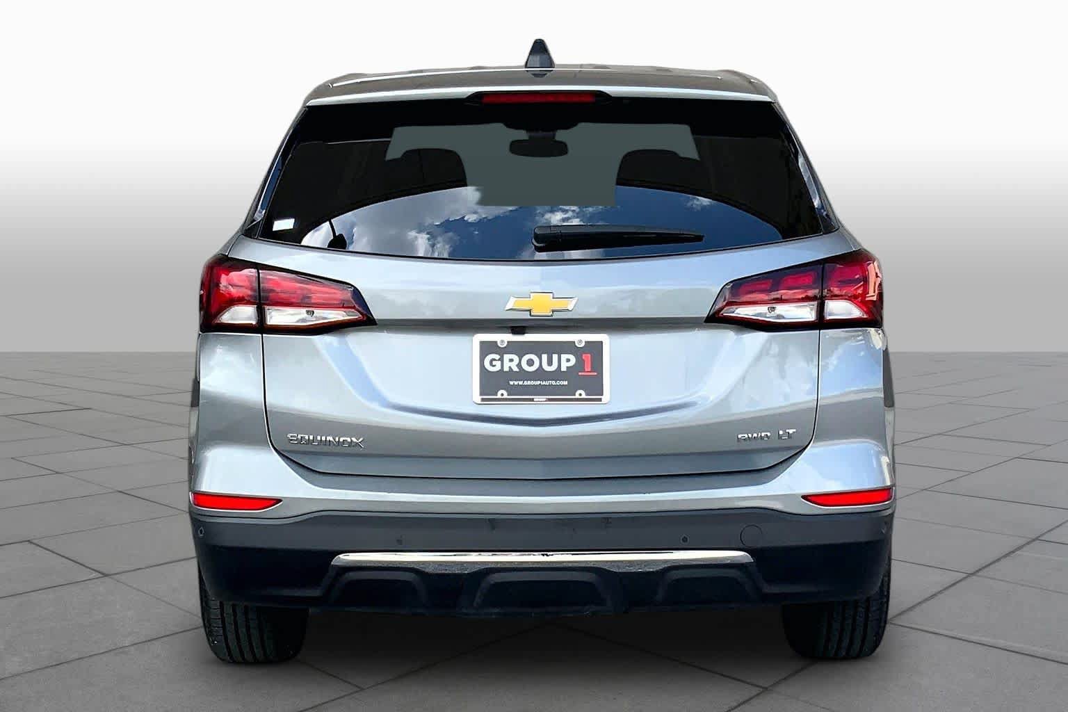 Used 2024 Chevrolet Equinox LT AWD/4WD image 5