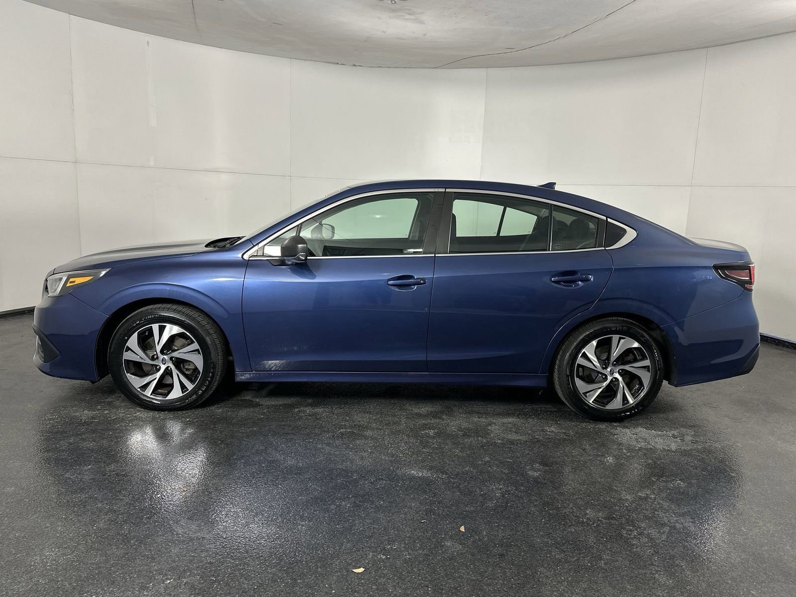 Used 2022 Subaru Legacy image 5