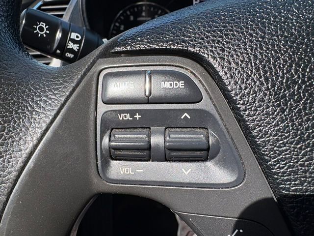 Used 2018 Kia Forte LX FWD image 27