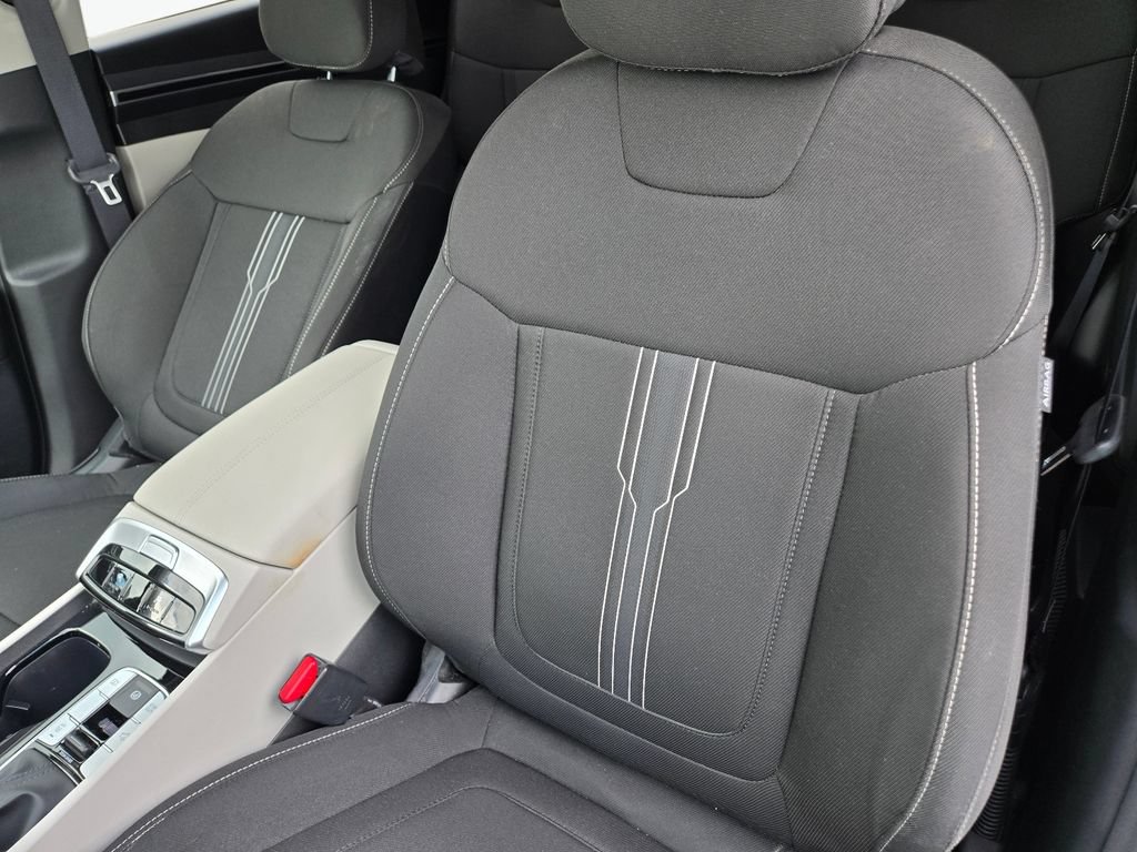 Certified 2023 Hyundai Tucson SEL FWD image 15