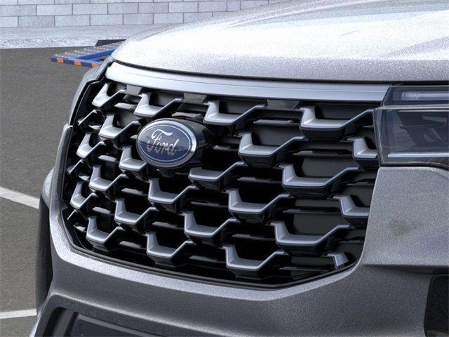 New 2025 Ford Explorer Platinum image 17