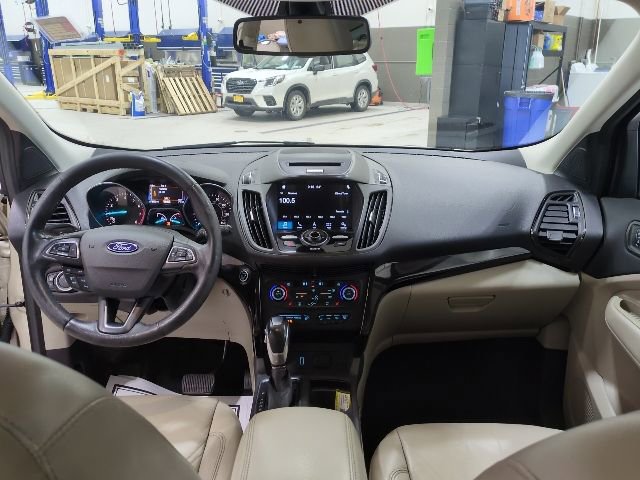 Used 2018 Ford Escape Titanium image 6