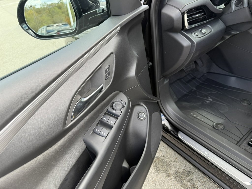 New 2026 Buick Envista Avenir image 14