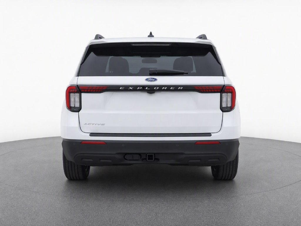 New 2026 Ford Explorer Active RWD image 6