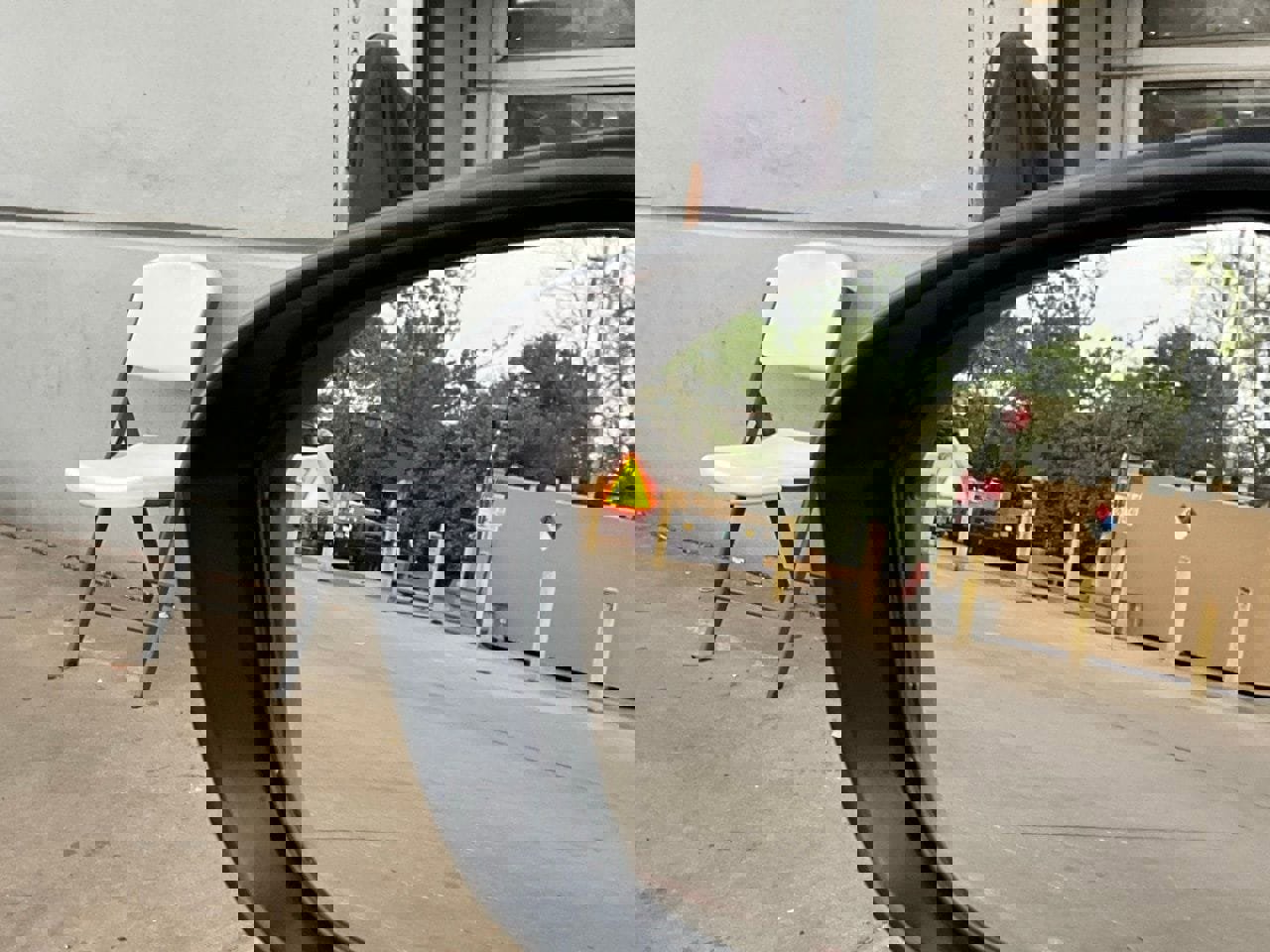 Used 2025 Nissan Kicks SV image 18