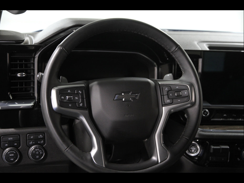 Used 2024 Chevrolet Silverado 1500 RST w/ Convenience Package II image 7