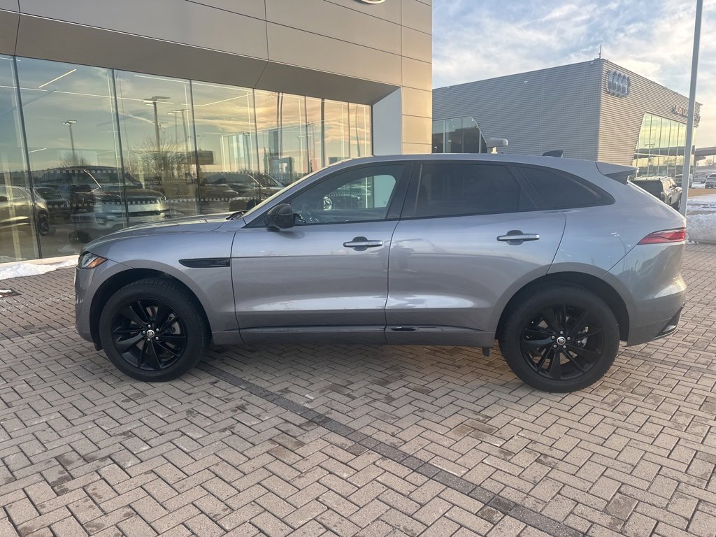 Certified 2026 Jaguar F-PACE R-Dynamic S image 2