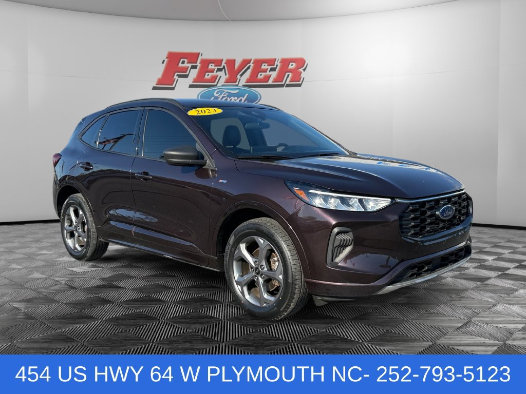 Certified 2023 Ford Escape ST-Line AWD/4WD image 7