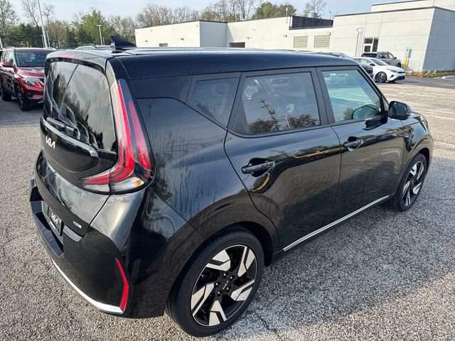 Certified 2023 Kia Soul GT-Line FWD image 7