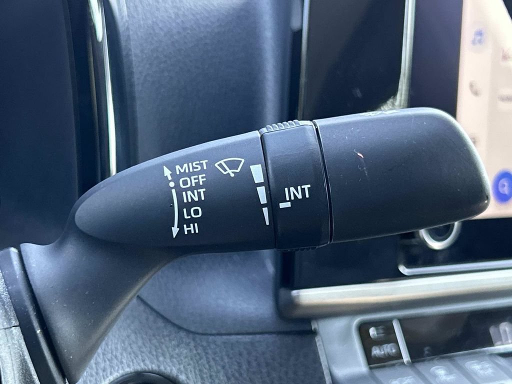 Used 2025 Toyota Camry LE w/ Convenience Package FWD image 32