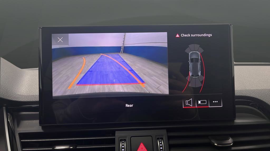 Used 2024 Audi Q5 2.0T Premium w/ Convenience Package image 14