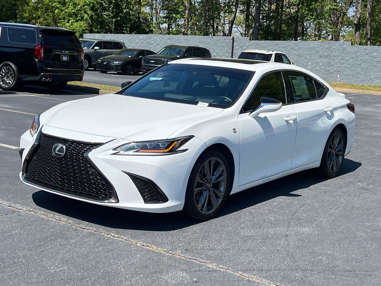 Used 2019 Lexus ES 350 F Sport w/ Accessory Package image 2