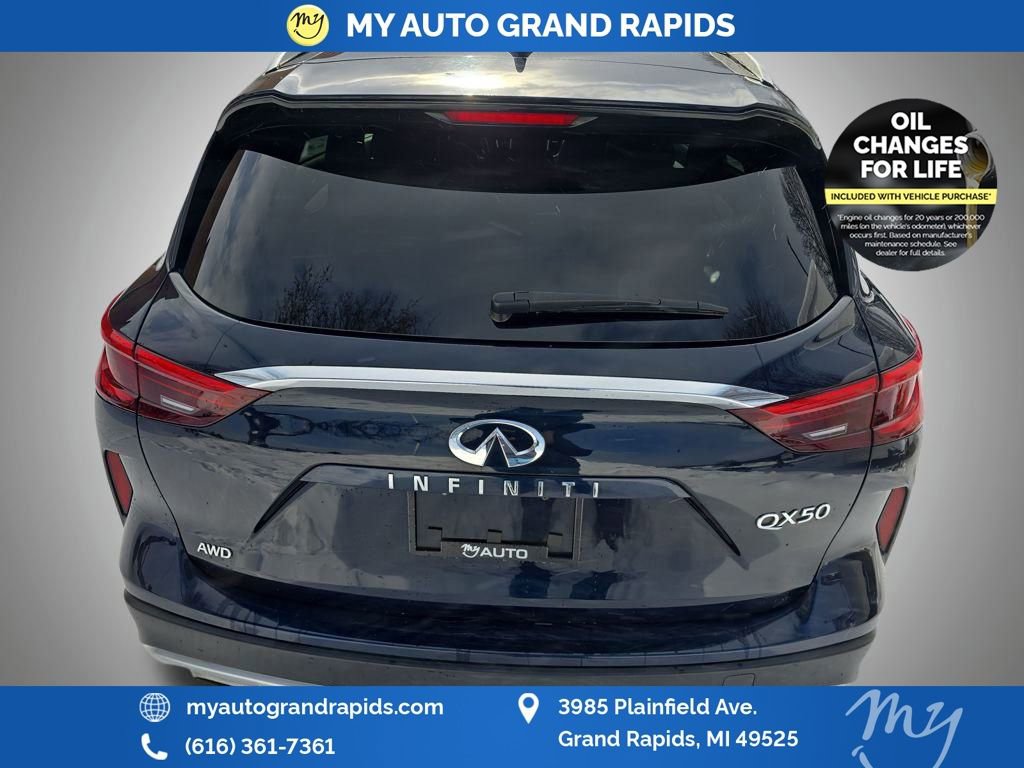 Used 2019 INFINITI QX50 Luxe w/ Navigation Package image 6