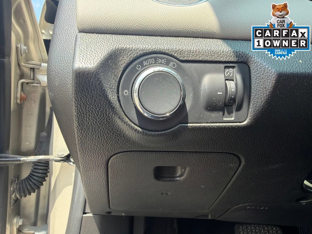 Used 2014 Chevrolet Cruze LS FWD image 28