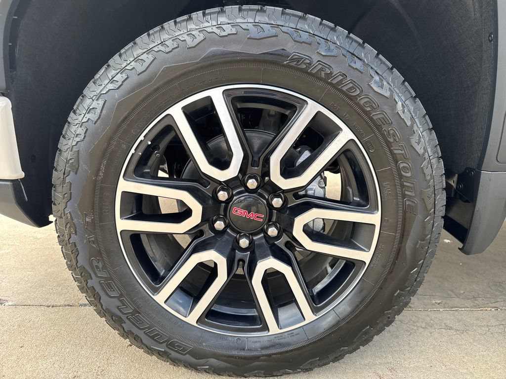New 2026 GMC Sierra 1500 AT4 w/ AT4 Premium Package AWD/4WD image 18
