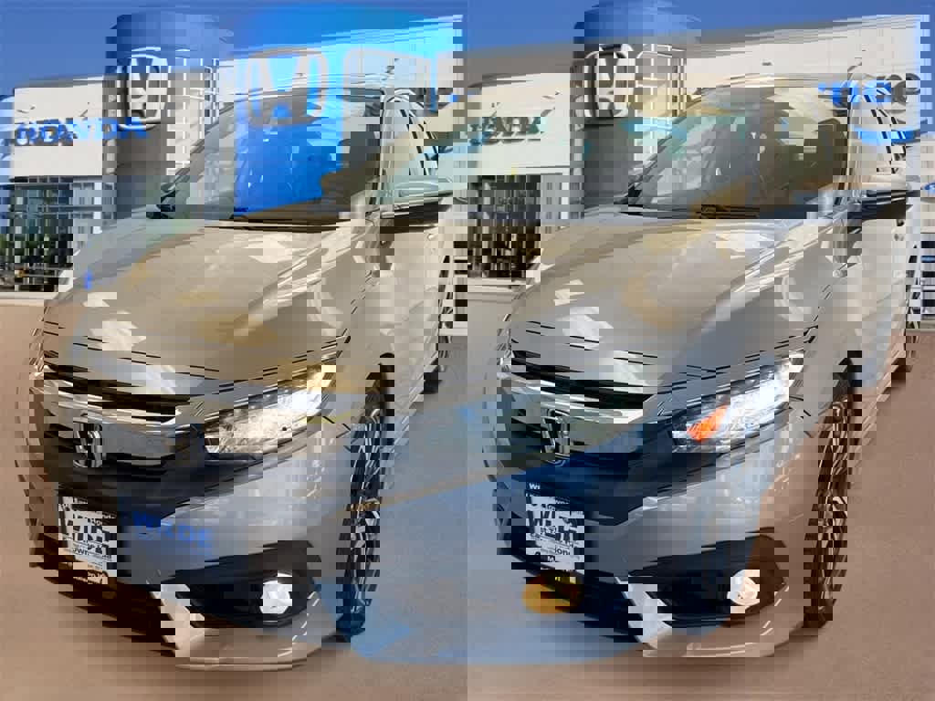 Used 2017 Honda Civic Touring