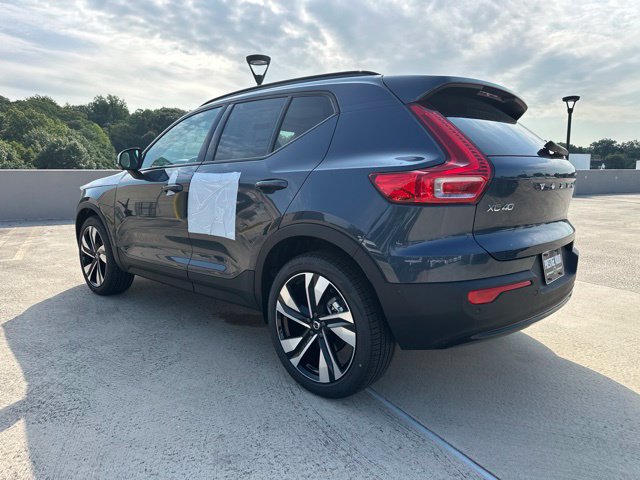 New 2026 Volvo XC40 B5 Ultra w/ Climate Package AWD/4WD image 5