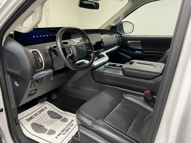 Used 2025 Ford Expedition Max Platinum image 20
