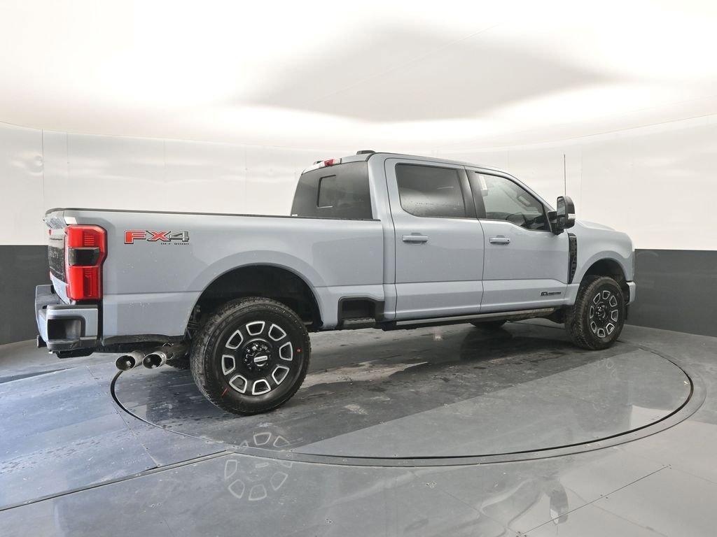 New 2026 Ford F250 Platinum w/ FX4 Off-Road Package image 15