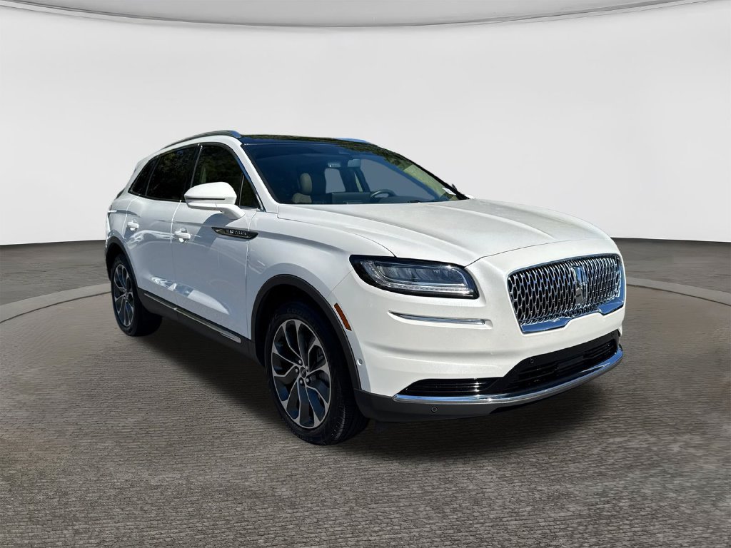 Used 2021 Lincoln Nautilus Reserve w/ Equipment Group 201A AWD/4WD image 1