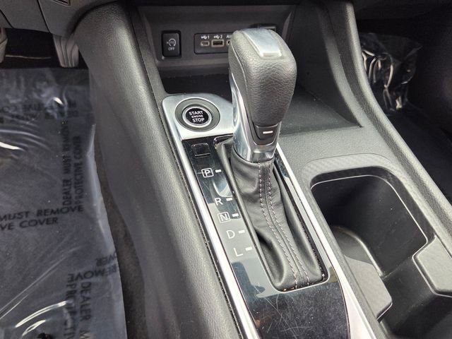 Used 2024 Nissan Sentra SV image 25