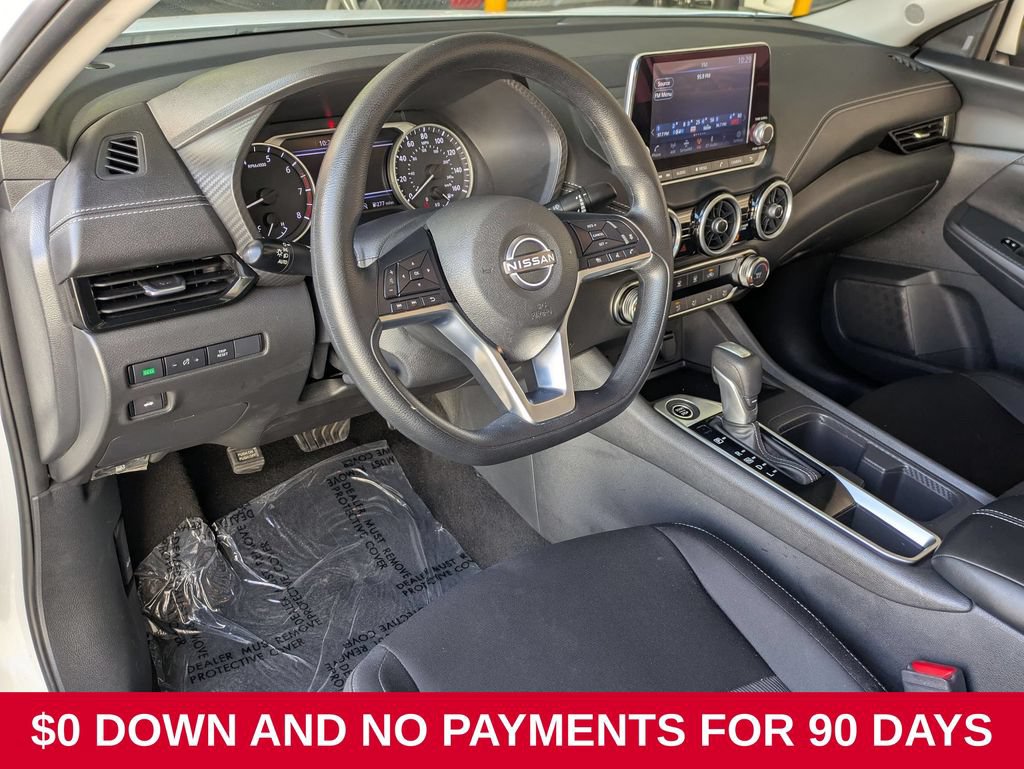 Used 2025 Nissan Sentra SV FWD image 13