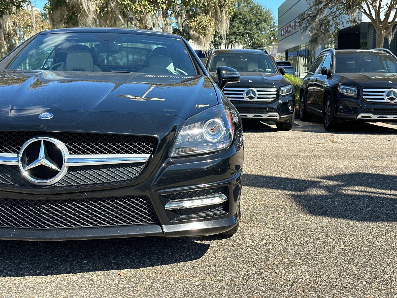 Used 2015 Mercedes-Benz SLK 250 image 9