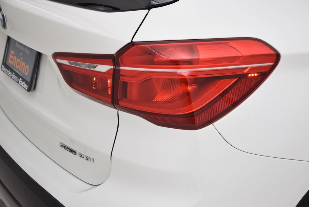 Used 2018 BMW X1 sDrive28i w/ Convenience Package FWD image 14